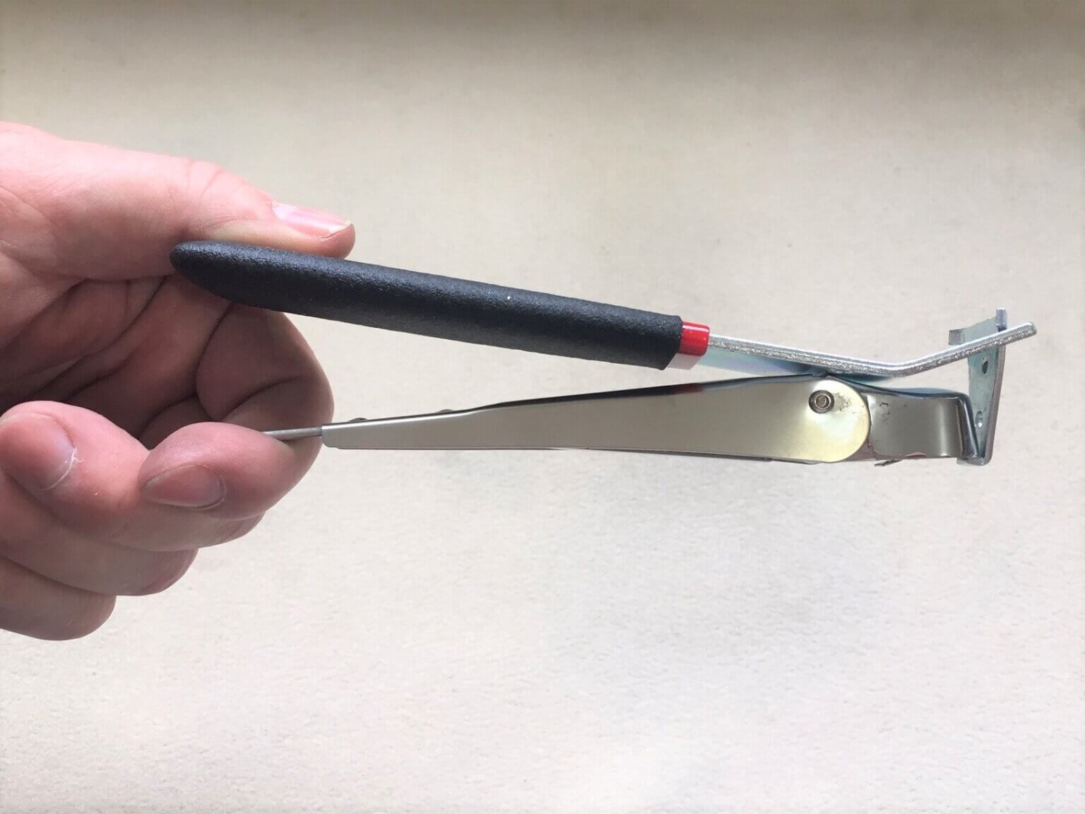 Wiper Arm Removal & Install Tool RainGear Wiper Systems